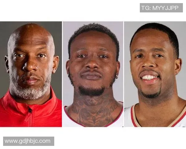 库里谈赌博丑闻回应:大家都很有责任感 确保比赛公正性未受影响 库里谈赌博丑闻回应:大家都很有责任感 确保比赛公正性未受影响