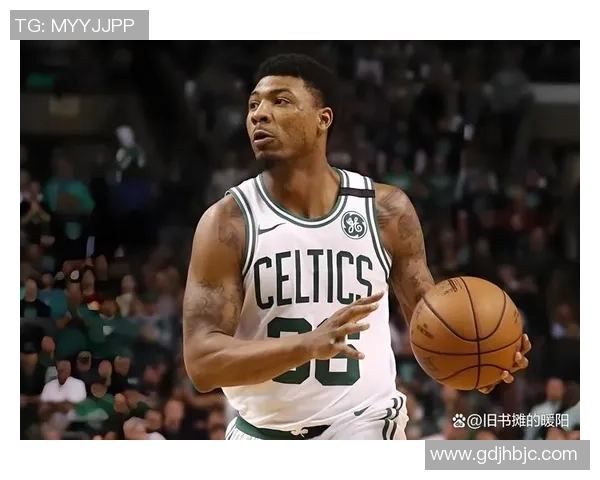 斯玛特拼尽全力左右手连环干扰传球飞身救球展现极致拼劲 斯玛特拼尽全力左右手连环干扰传球飞身救球展现极致拼劲